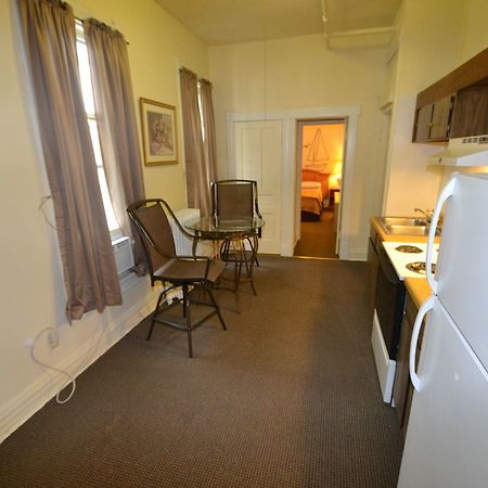 Perfect Stay Inn & Suites Blair Buitenkant foto