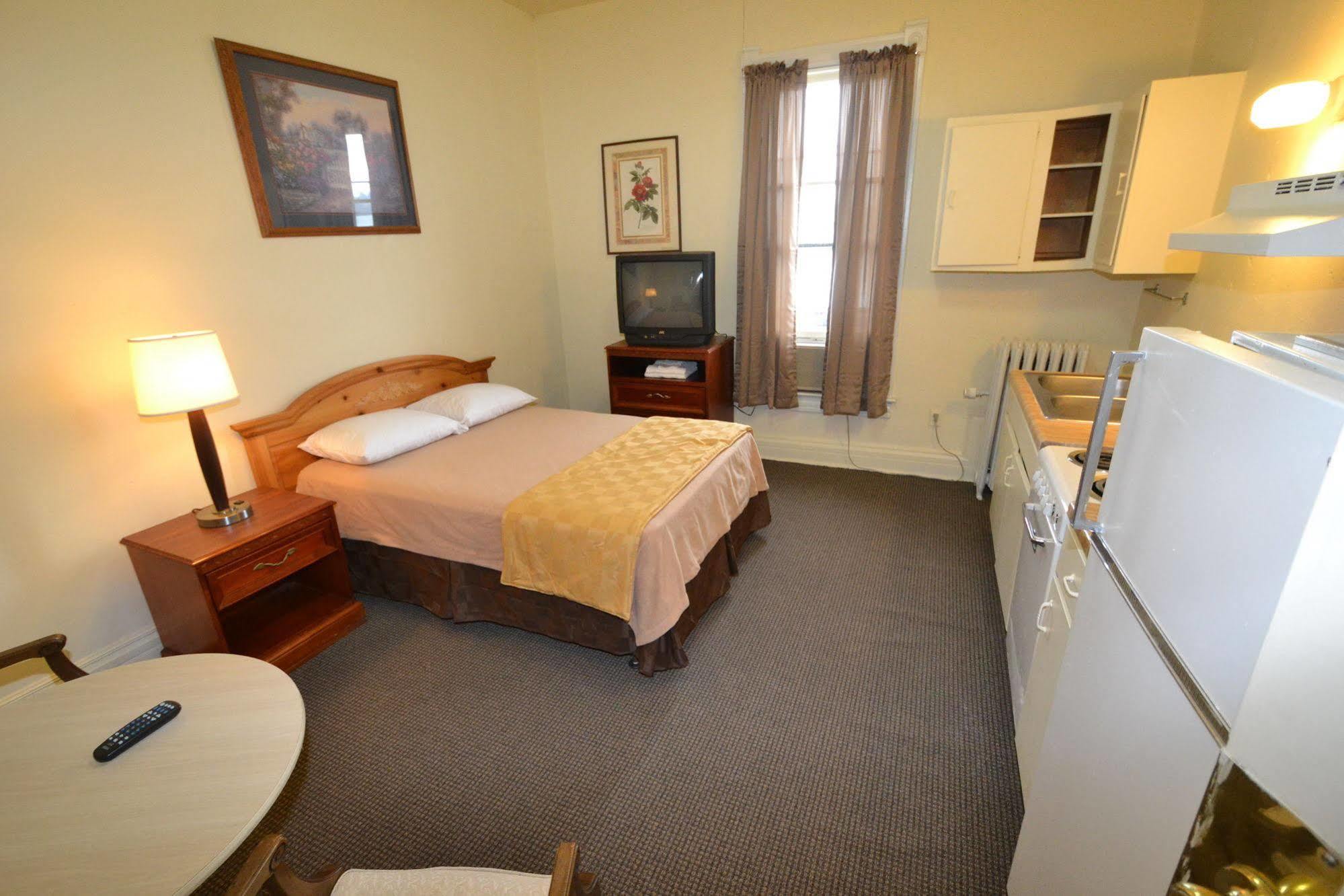 Perfect Stay Inn & Suites Blair Buitenkant foto